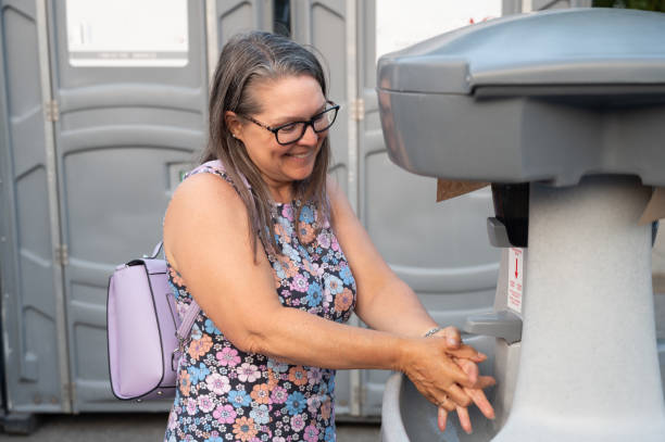 Portable Toilet Options We Offer in Los Fresnos, TX